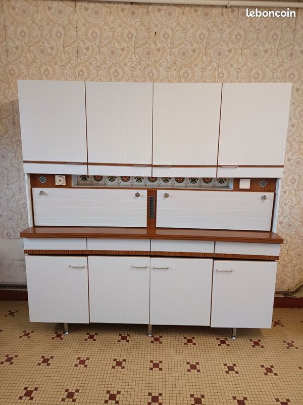 Buffet en Formica (image 1)