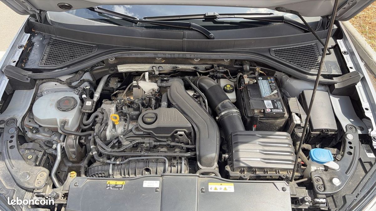 Volkswagen T-Roc 1.5 TSI EVO 150 Life (image 15)