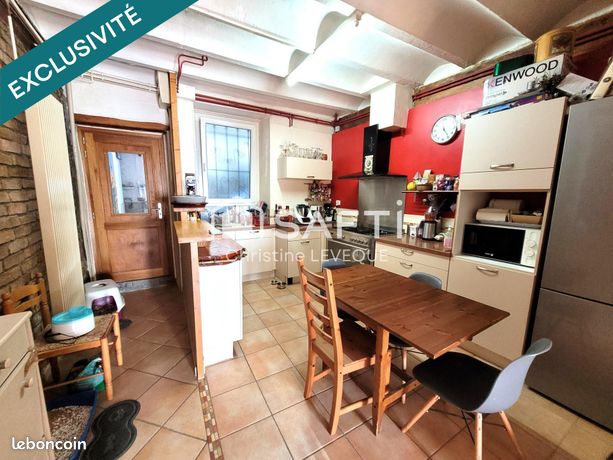 Maison 7 pièces 140 m²