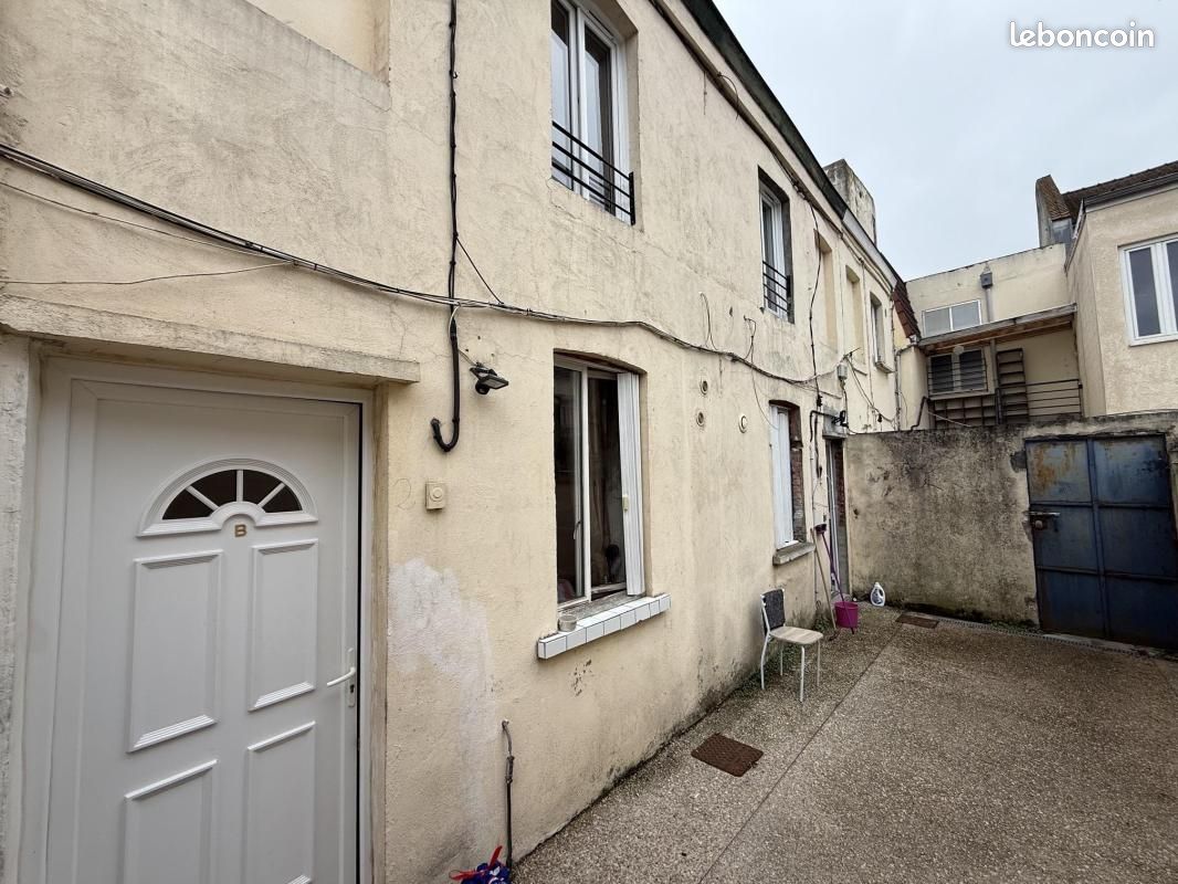 Immeuble 10 pièces 170 m² · à Denain · 170 m² · 213 000 €