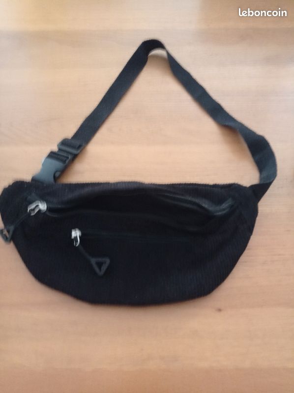 Vends sacs bananes (image 1)