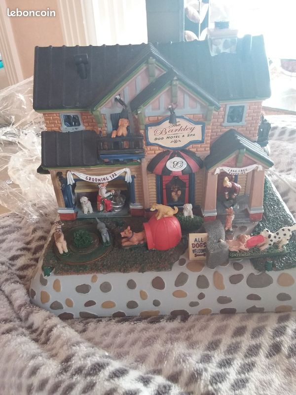 Maison lemax (image 1)
