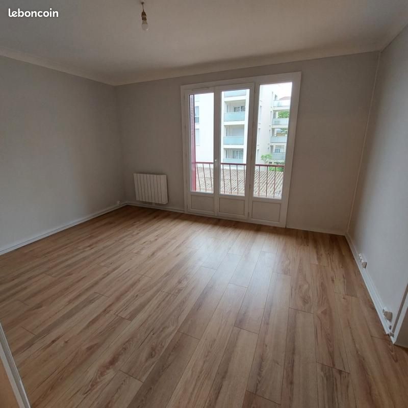 Appartement 3 pièces 56 m² · à Villefranche-sur-Saône · 56 m² · 659 €/mois