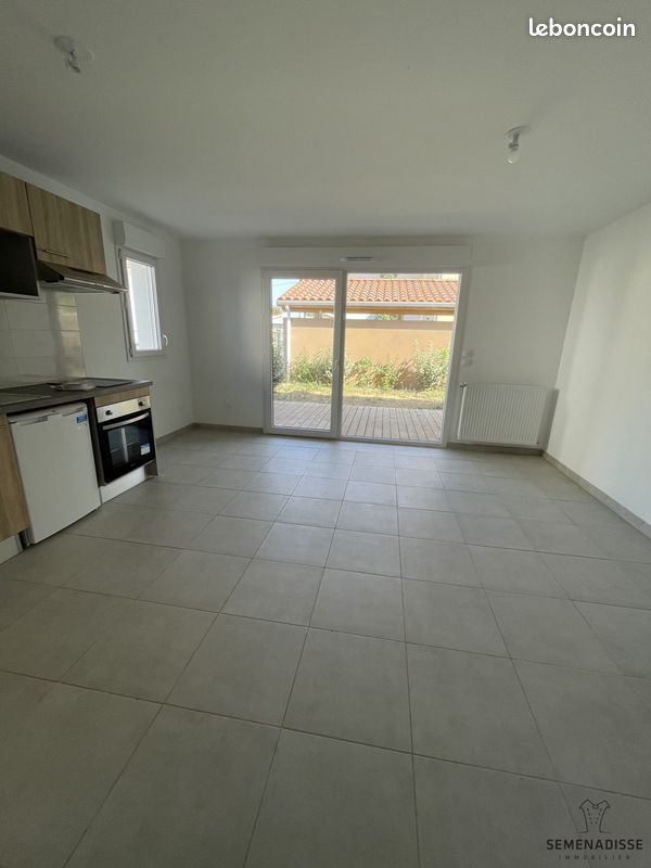 Appartement 2 pièces 40 m² · à Roques · 40 m² · 593 €/mois