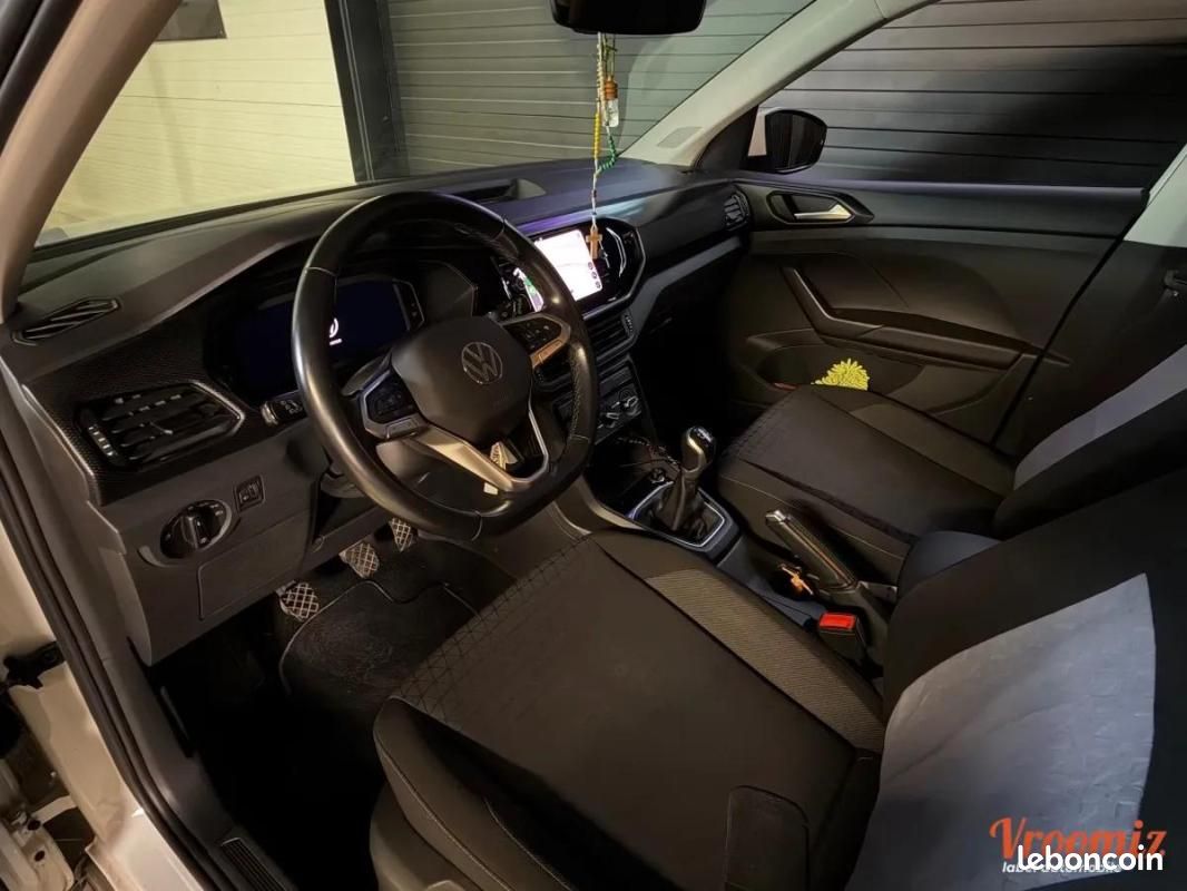 Volkswagen T-Cross 1.0 TSI 110 ACTIVE (image 7)