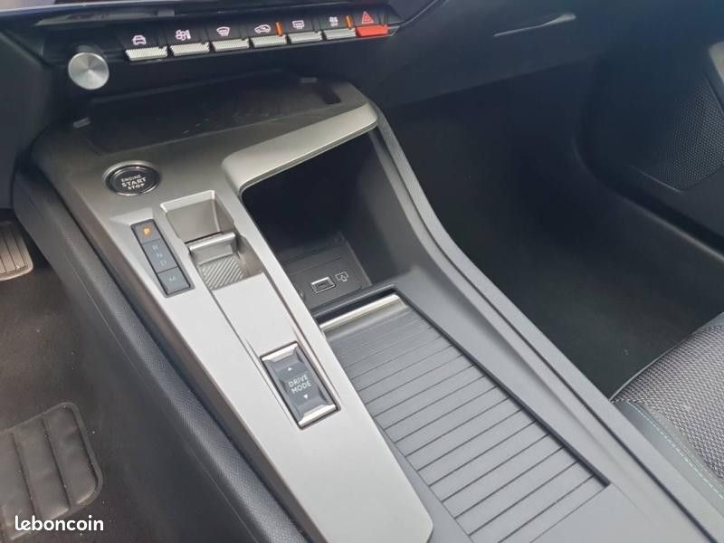 Peugeot 308 SW 1.2 Hybrid 145ch Allure e-DCS6 (image 4)