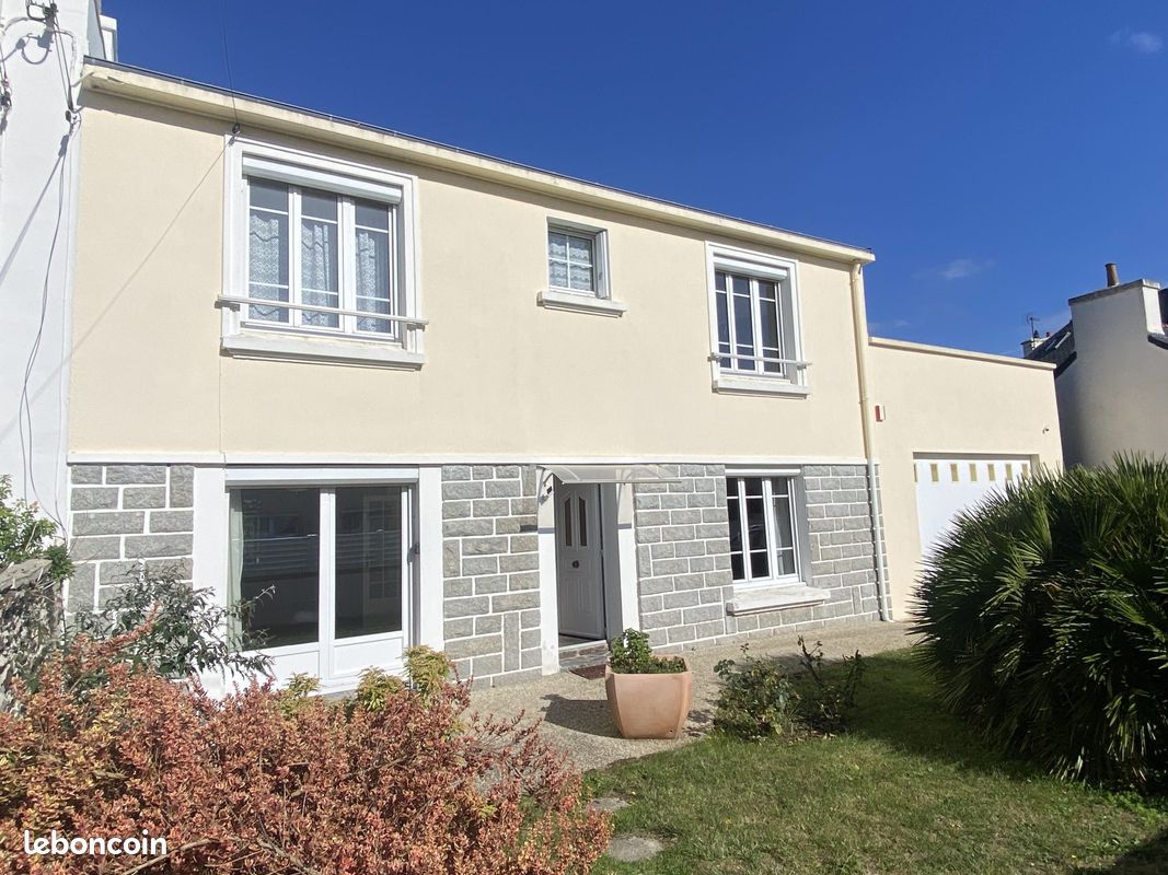 Maison 7 pièces 147 m² · à Brest · 147 m² · 323 900 €