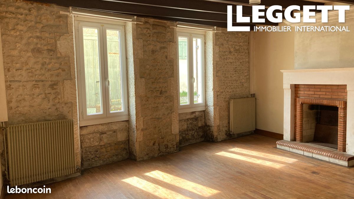Maison 4 pièces 122 m² - Touvérac 16360 (image principale 0)