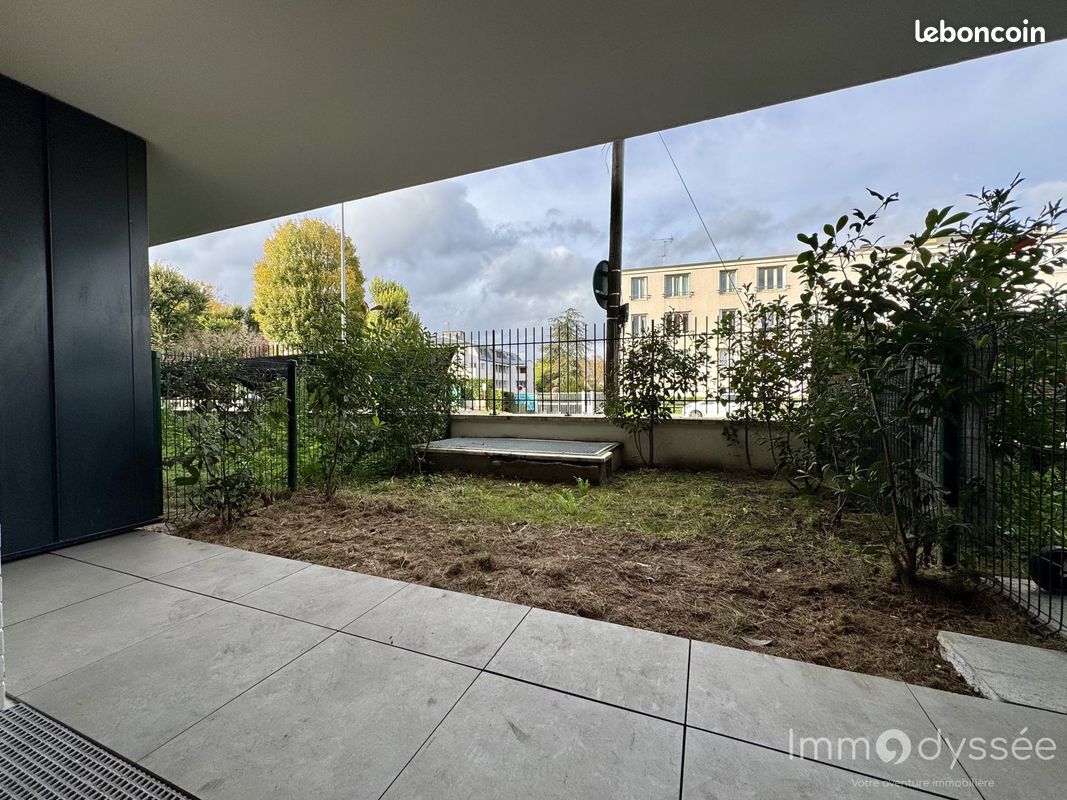 Appartement a louer noisy-le-grand - 1 pièce(s) - 25 m2 - Surfyn