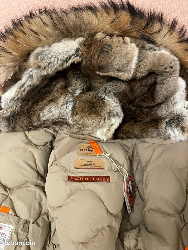 Blouson/doudoune Parajumpers femme beige Vêtements