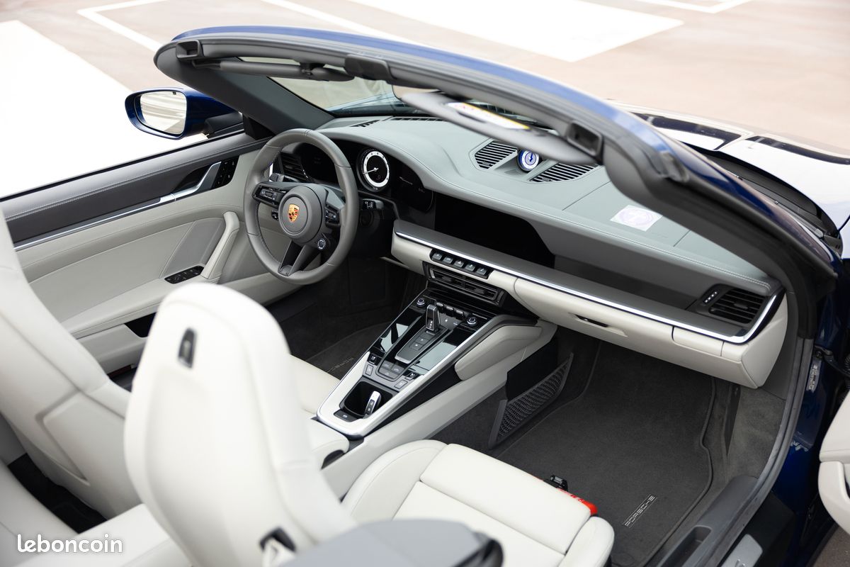 Porsche 911 992 Carrera 4S Cabriolet - LIFT Sièg vent/chauff Roues ar directrices Bose Acc - 40k options LOA ok (image 6)