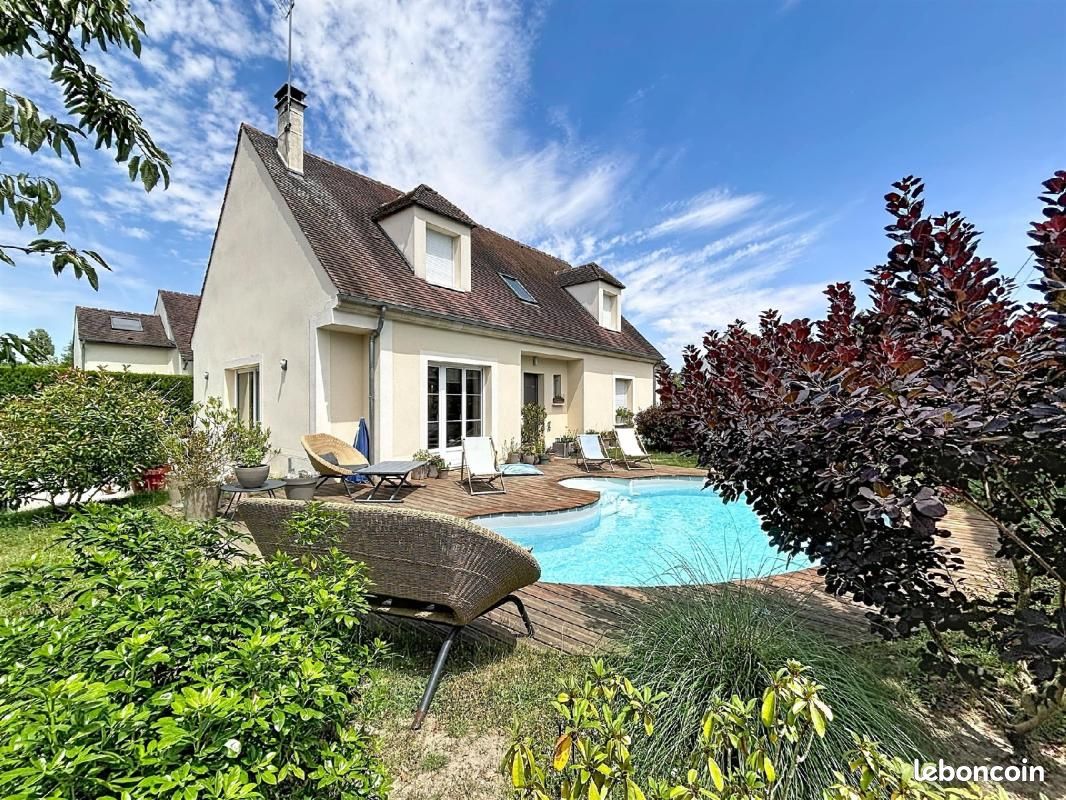 Maison 6 pièces 166 m² · à Saint-Martin-en-Bière · 166 m² · 624 000 €