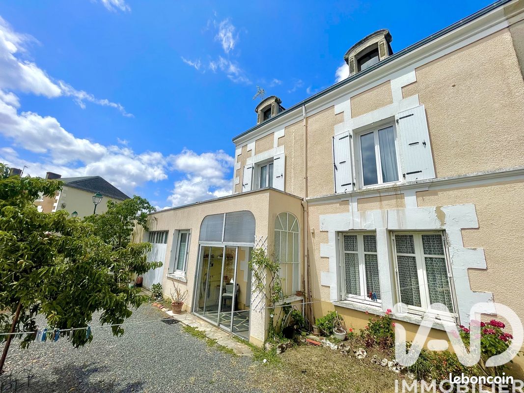 Maison 5 pièces 128 m² · à Lathus-Saint-Rémy · 128 m² · 95 000 €