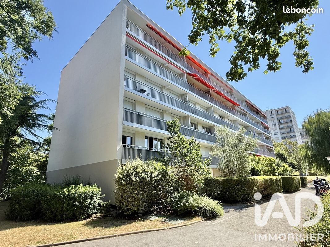 Appartement 4 pièces 80 m² · à Chilly-Mazarin · 80 m² · 179 000 €