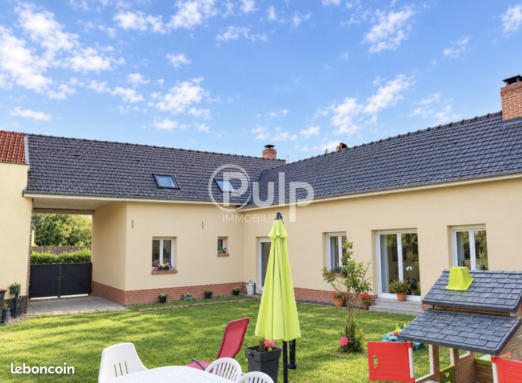 Maison 7 pièces 125 m² · à Crécy-en-Ponthieu · 125 m² · 236 000 €