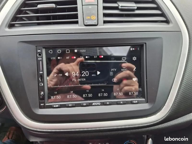 Suzuki SX4 S-Cross 1.6 VVT Style Auto AllGrip (CVT) (image 13)