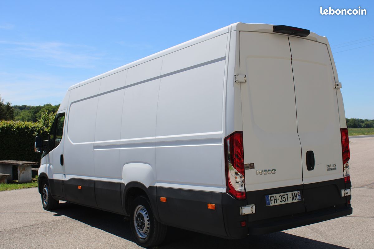 Iveco 35/180 hi matic l4h2 etat neuf 98600 km (image 3)