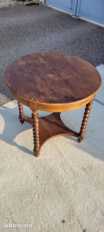 Table de salon (image 1)