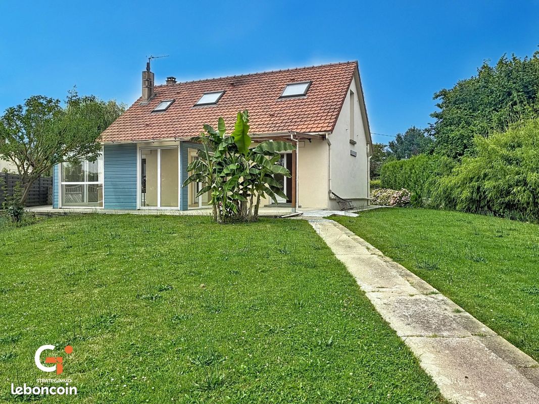 Maison 4 pièces 99 m² · à Montmain · 99 m² · 230 000 €