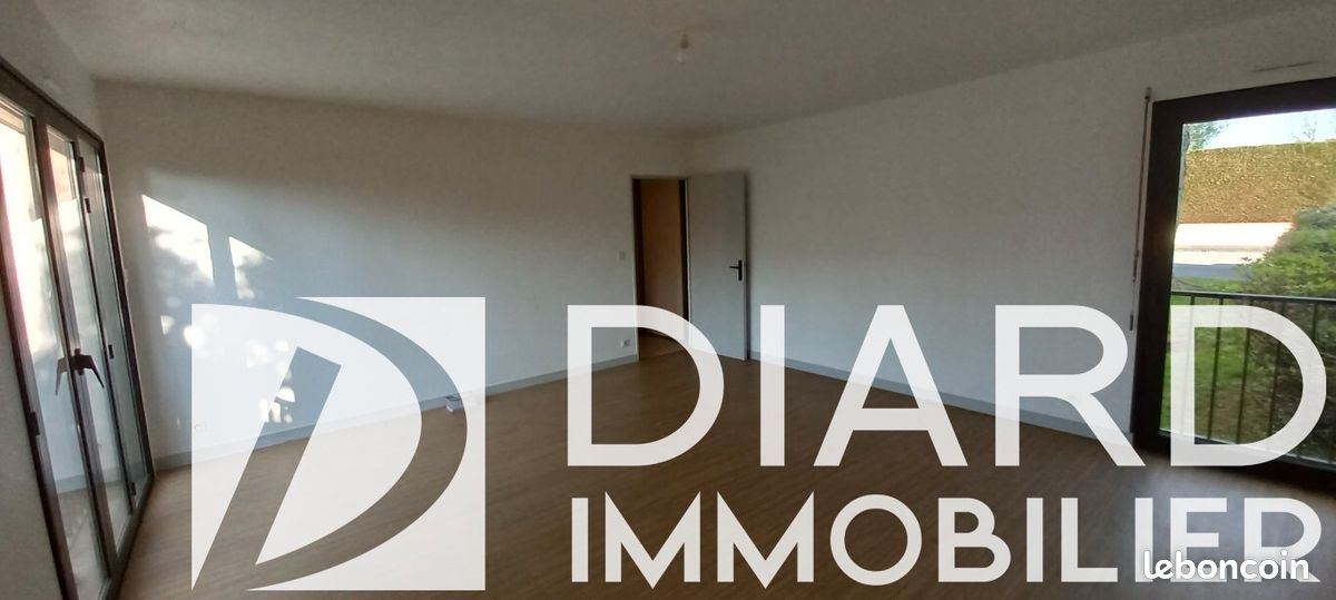 Appartement 4 pièces 75 m² · à Étrelles · 75 m² · 620 €/mois