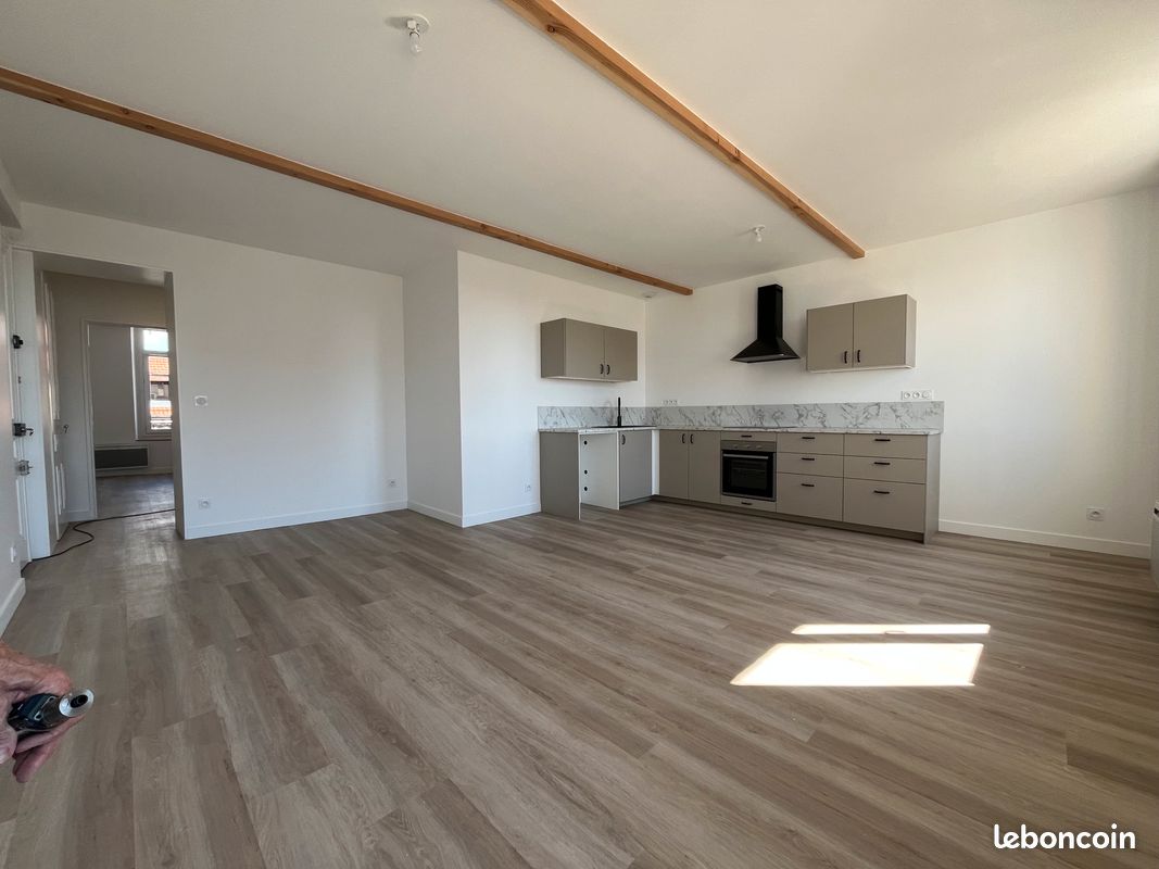 Appartement 3 pièces 65 m² · à Saint-Genest-Lerpt · 65 m² · 780 €/mois