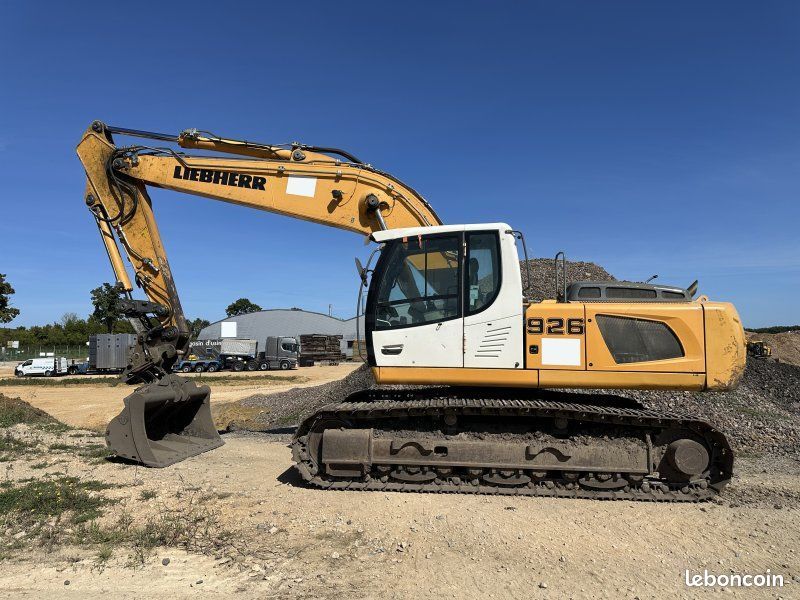 Liebherr R926LC (image 1)