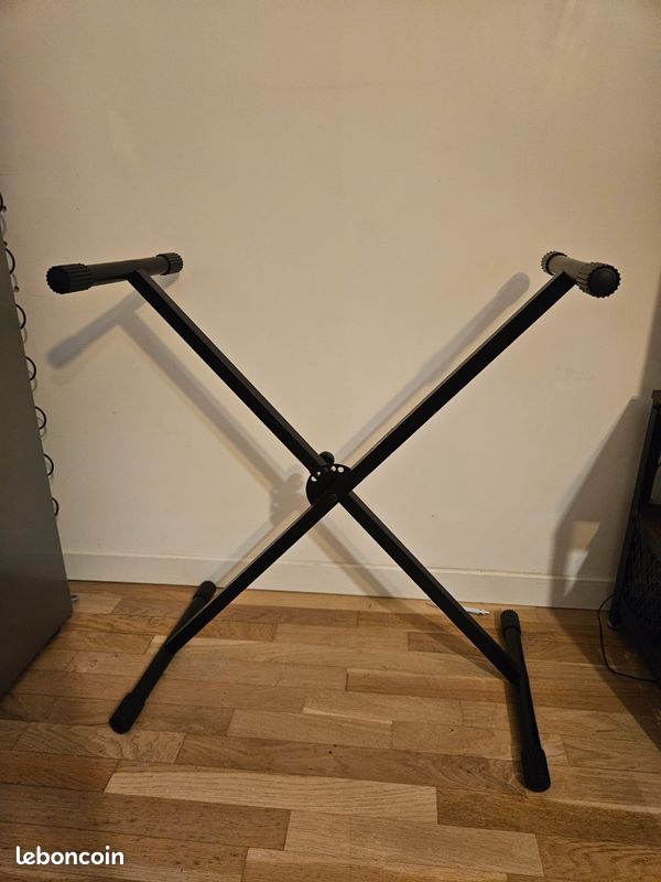 Trépied piano (image 1)
