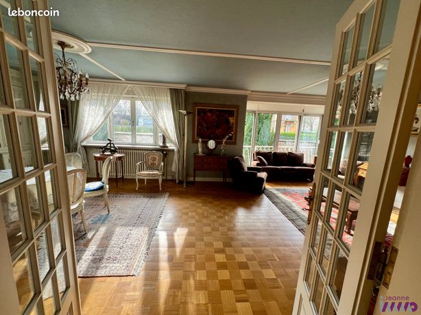 Maison 7 pièces 160 m²