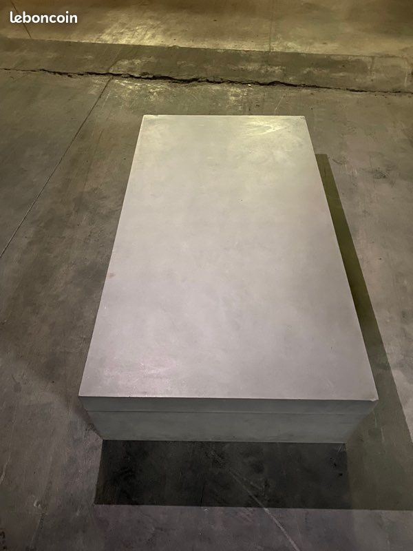 Table basse effet béton (image 2)