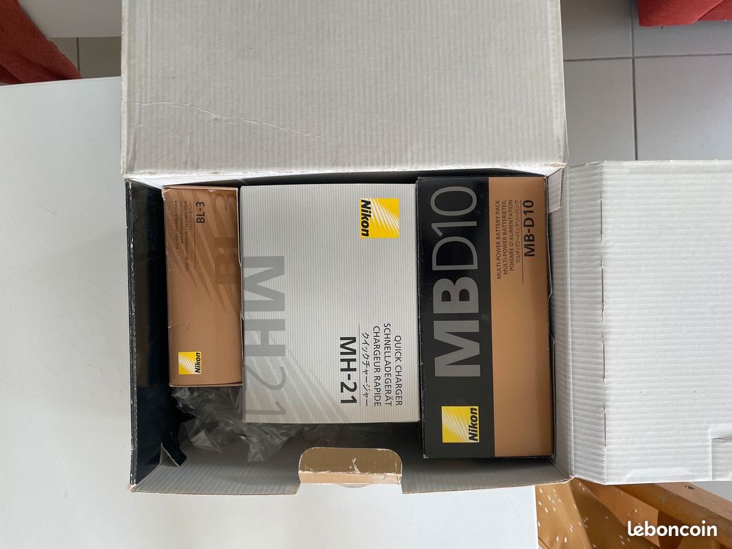 Nikon PDK-1 Power-Drive-Kit pour D700 - Batterie pour appareil photo