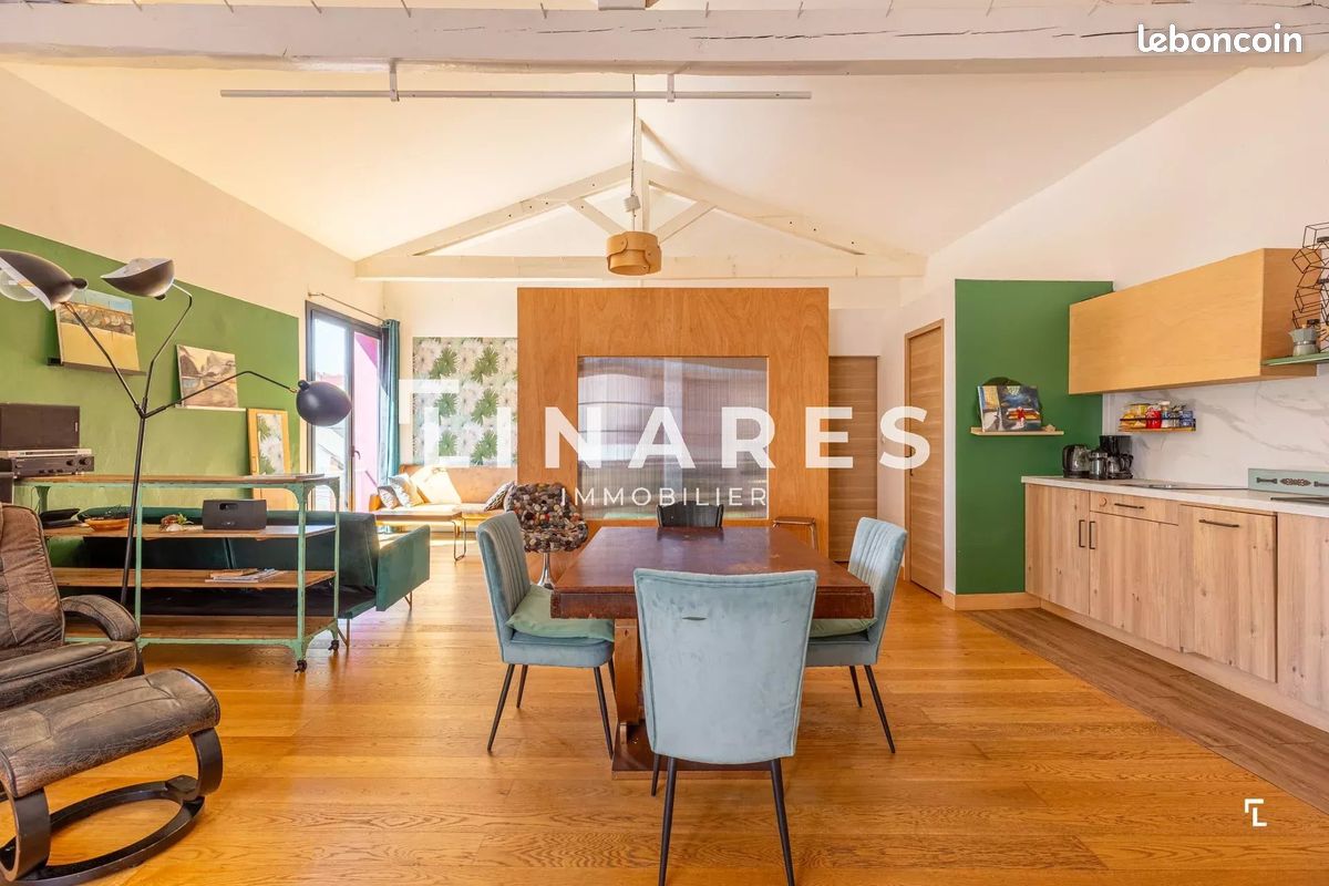 Maison 5 pièces 209 m² · à Marseille · 209 m² · 800 000 €