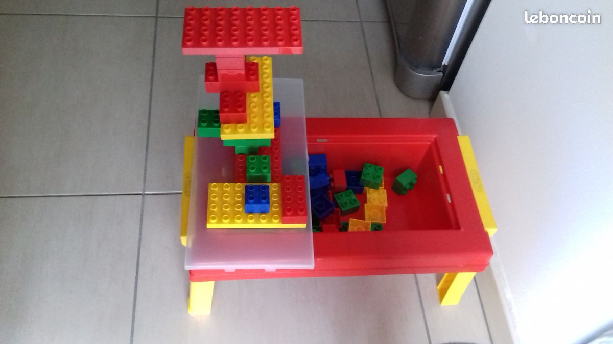 Table lego (image 2)