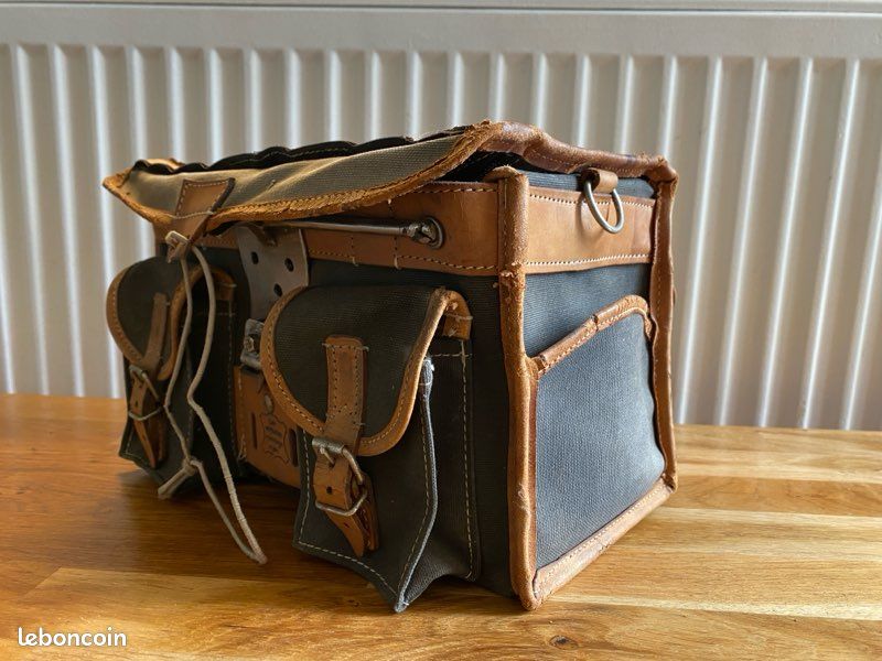 Sacoche vélo avant guidon porte carte vintage Gilles Berthoud