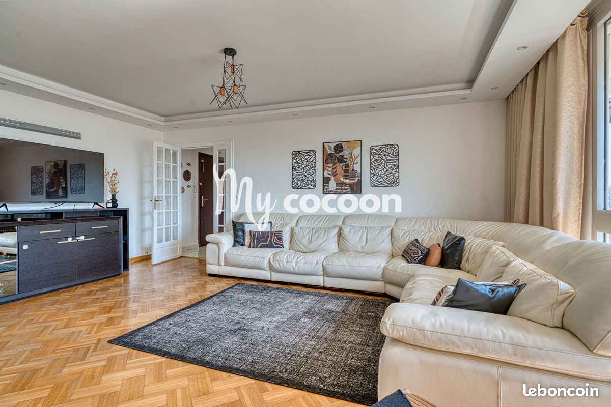 Appartement 4 pièces 95 m² · à Lyon · 95 m² · 280 000 €