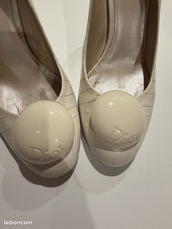 Escarpins Dior en cuir blanc – taille 38 (image 4)