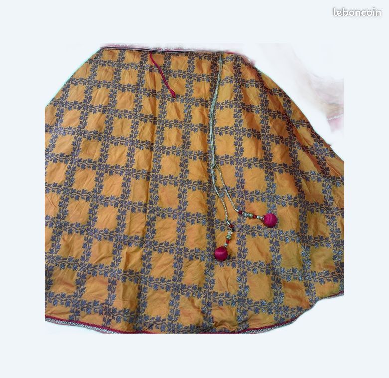 Tenue Indienne Lehanga taille 30 (image 1)