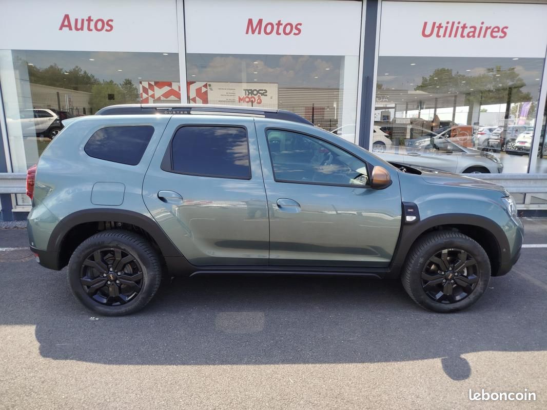 Dacia Duster 1.5 Blue dCi 115ch Extreme 4x4 (image 13)