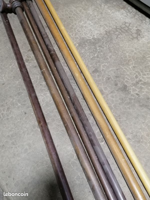 Lot barre de rideaux en bois (image 1)