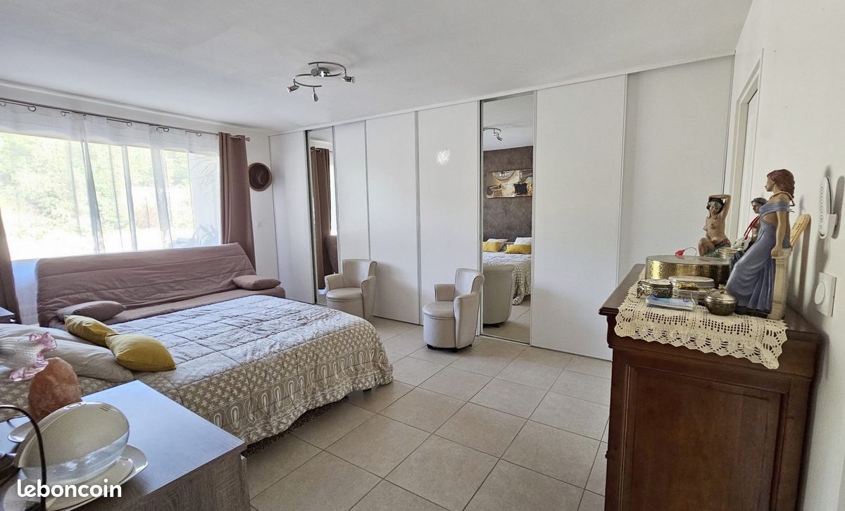 Villa 6 pièces 196 m² (image 14)
