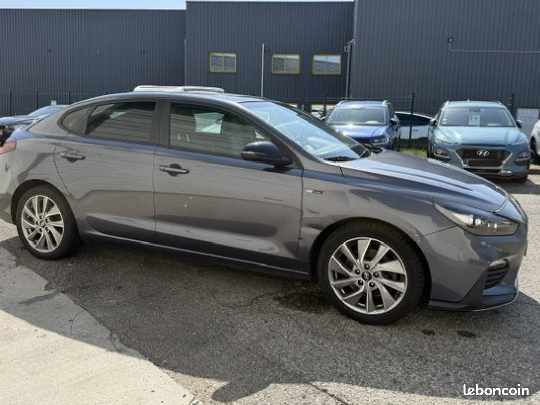 HYUNDAI i30 FASTBACK 1.0 T-GDi 120 N Line BVM6/Camera/Carplay (image 8)