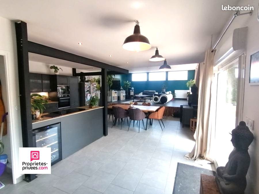 Maison 7 pièces 200 m² · à Morteaux-Coulibœuf · 200 m² · 336 000 €