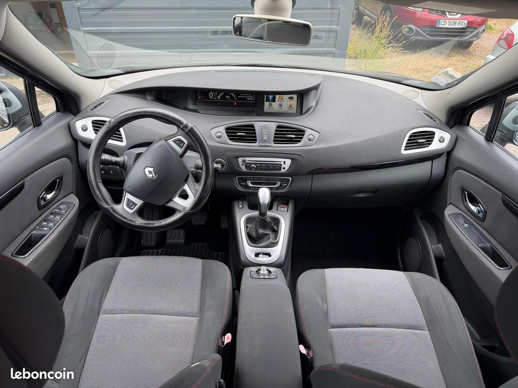 Renault scenic 1.5 dci pack business couleur noir 5 place (image 5)