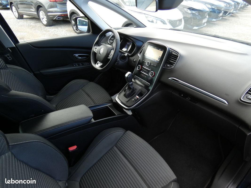 RENAULT SCENIC IV BUSINESS dCi 110 EDC Business (image 16)