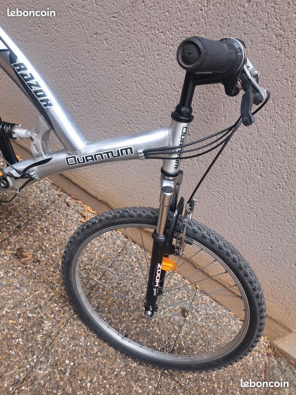 Vtt 26 pouces Racine Qurntum très bon état (image 2)