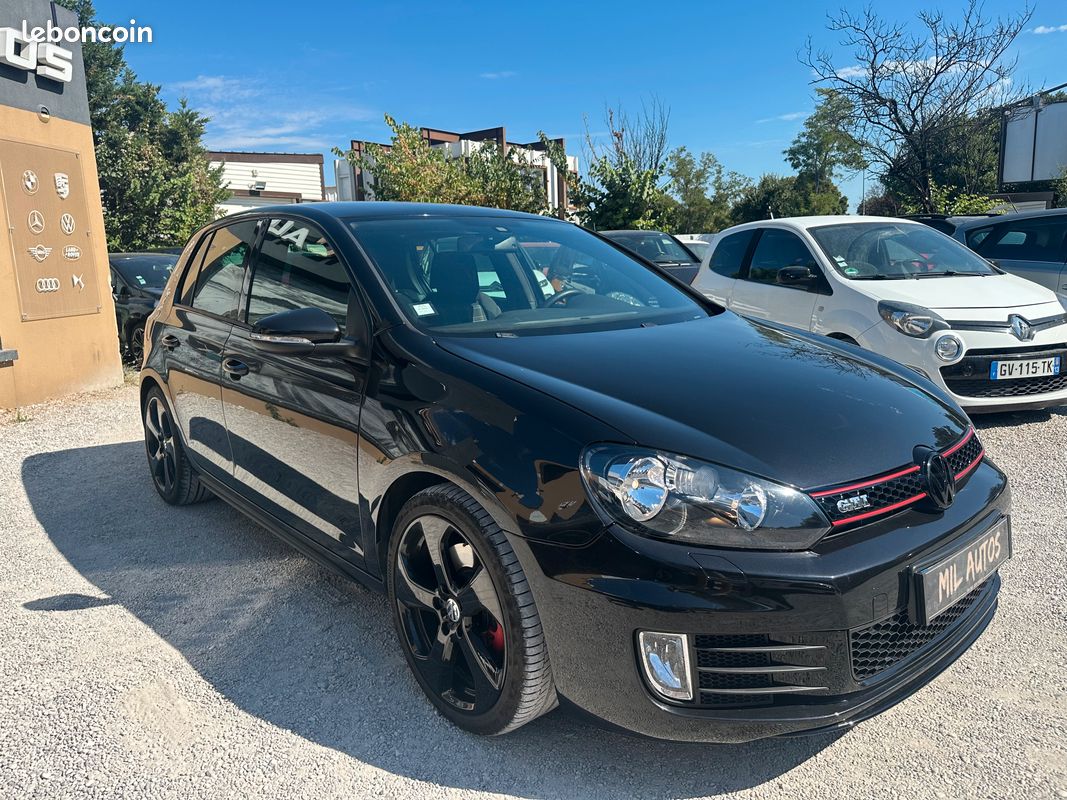 Volkswagen Golf VI 2.0 TSI 210ch GTI 5p (image 2)