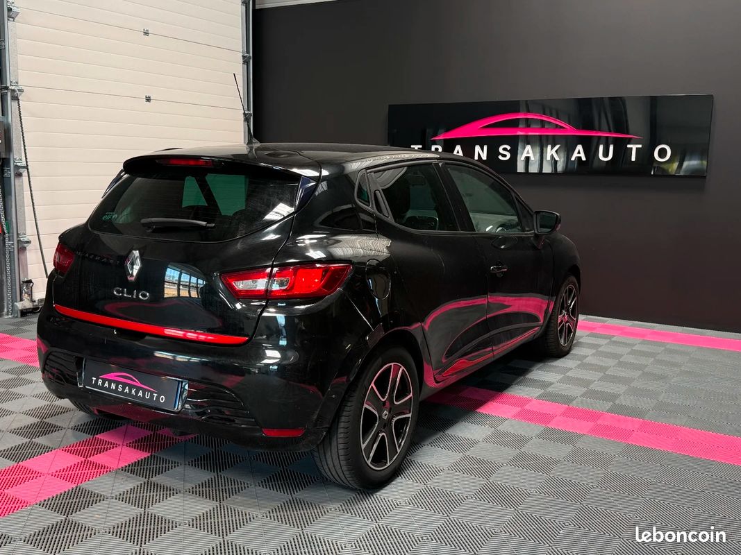 RENAULT CLIO IV 75 ch Limited/ ENTRETIEN A JOUR 7580 (image 5)