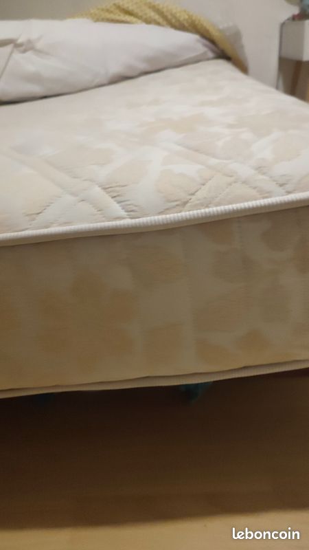 Matelas simmons 2 personnes (image 3)