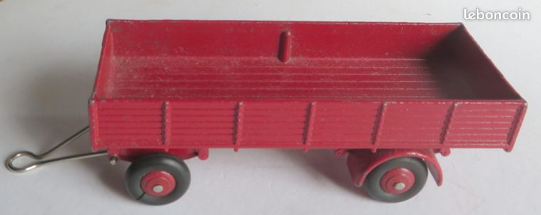 Dinky Toys France, Remorque bachée ref 70, rouge toit vert
