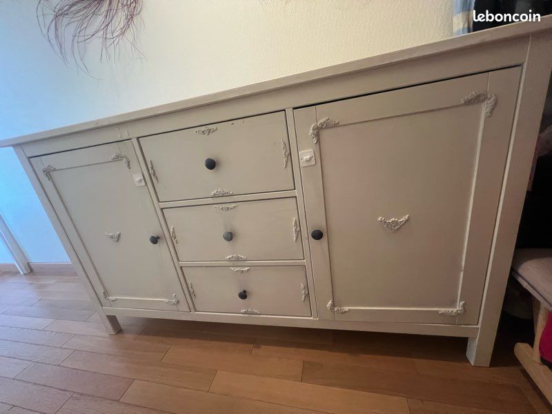 Buffet (image 1)