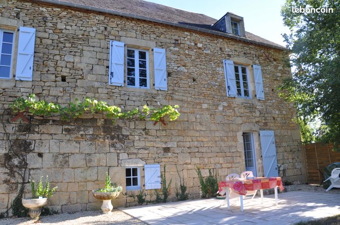 Propriété 11 pièces 275 m²